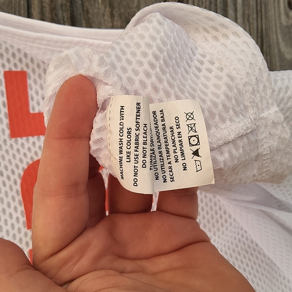 Bebe Sport White Sleeveless Top Size Large - Picture 6 of 7